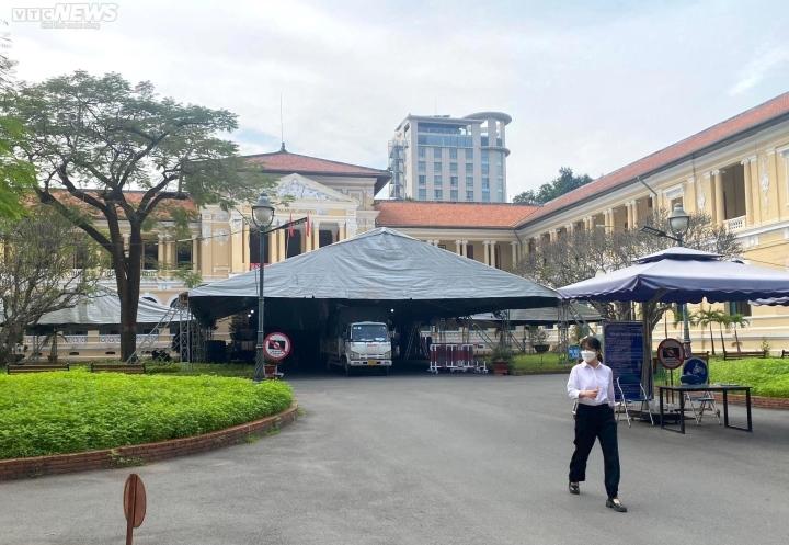 Tòa án căng bạt, chờ đón 4.300 bị hại tới phiên xử vụ Alibaba-2