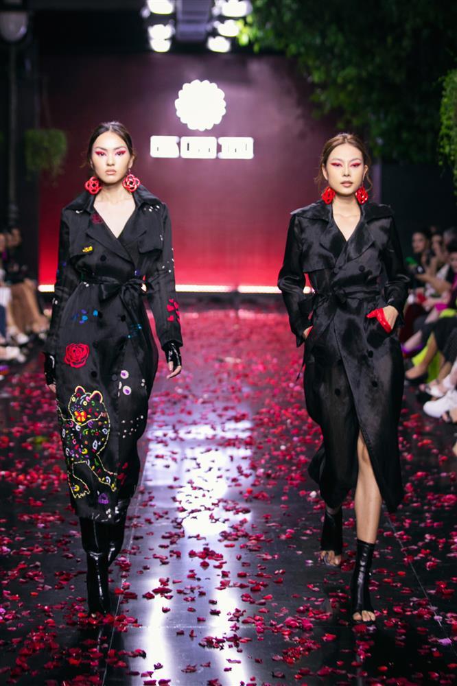 HHen Niê khẳng định đẳng cấp Universe trong show Hà Linh Thư-12