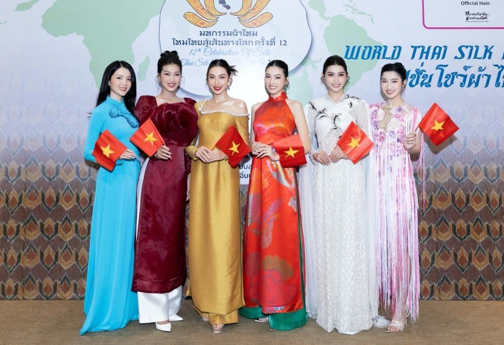 Bảo Ngọc gây tranh cãi vì đứng giữa Thùy Tiên, Hà Kiều Anh-1