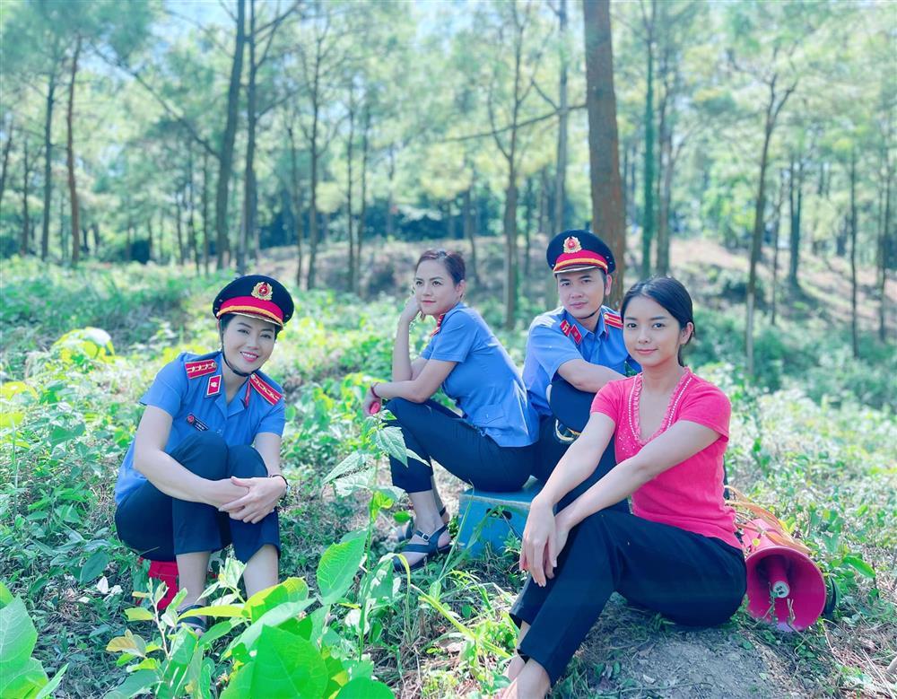 My sói và Lan cave của Quỳnh Búp Bê bất ngờ hội ngộ đặc biệt-4