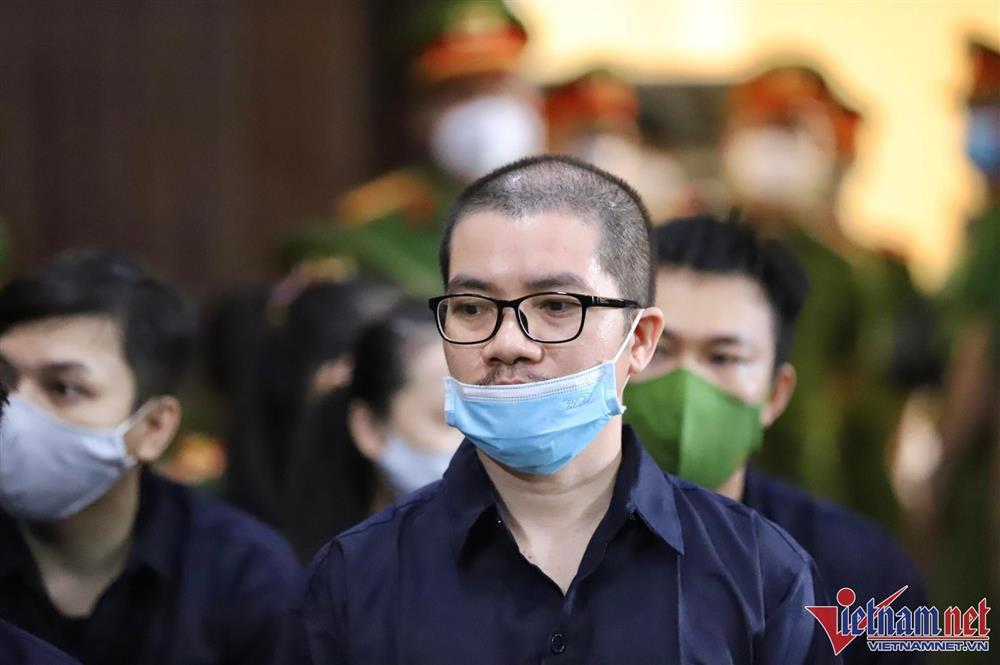 Hình ảnh phiên xét xử Chủ tịch Công ty địa ốc Alibaba, gần 4.000 bị hại-1