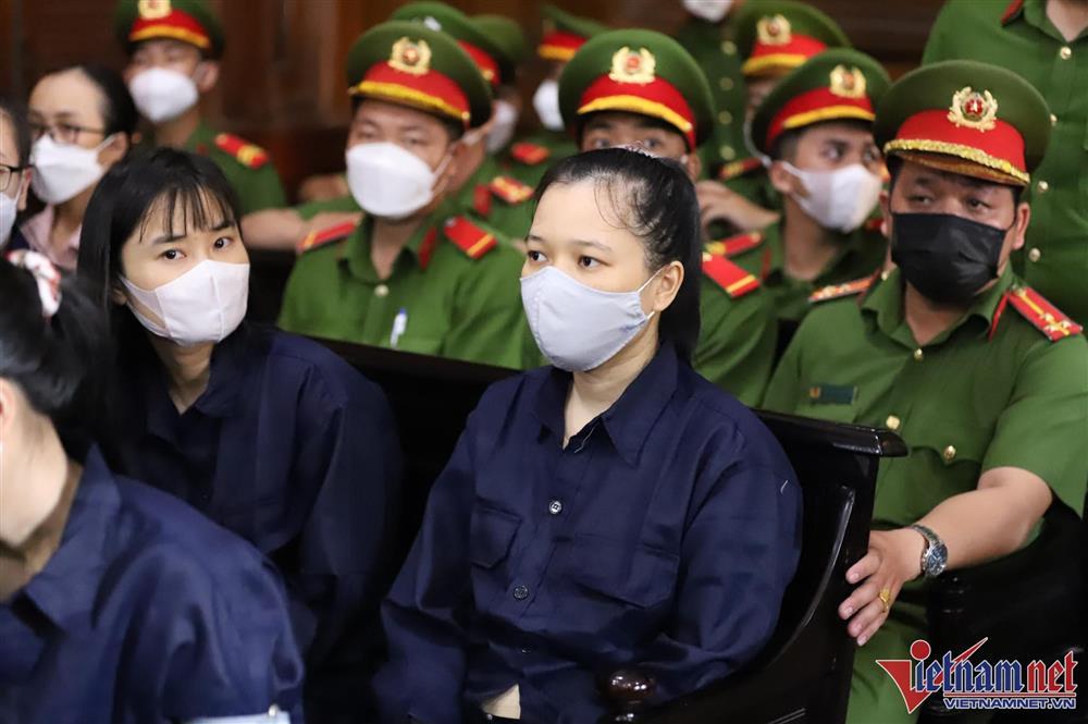 Hình ảnh phiên xét xử Chủ tịch Công ty địa ốc Alibaba, gần 4.000 bị hại-5