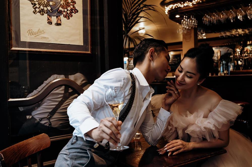 Phan Hiển mặc váy hồng, lý giải dresscode đám cưới-7