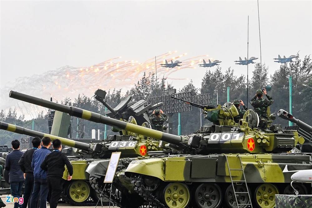 Mãn nhãn xem Hổ mang chúa Su-30MK2 trình diễn-8