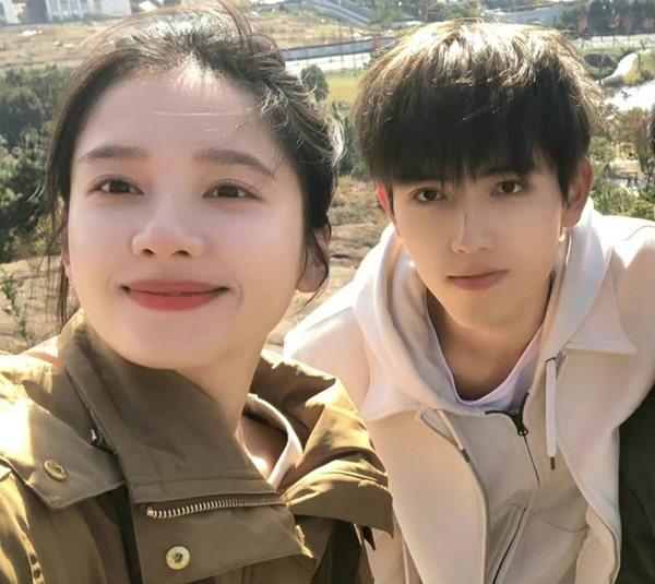 Nụ hôn nóng bỏng của Lưu Diệc Phi và Trần Hiểu gây sốt-16