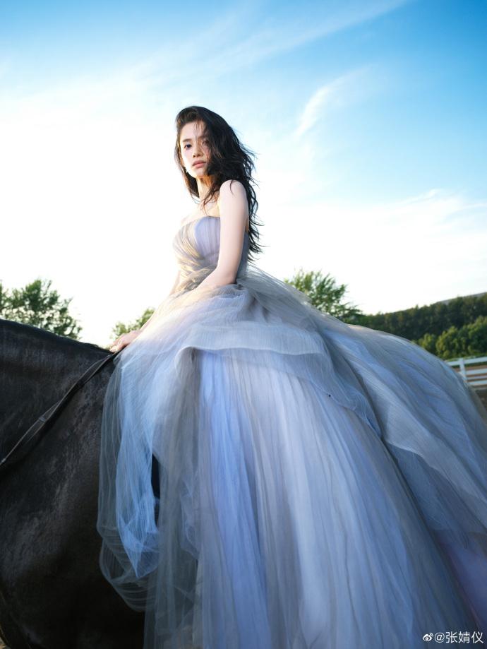 Trương Tịnh Nghi hết lời khen ngợi Trần Phi Vũ-6