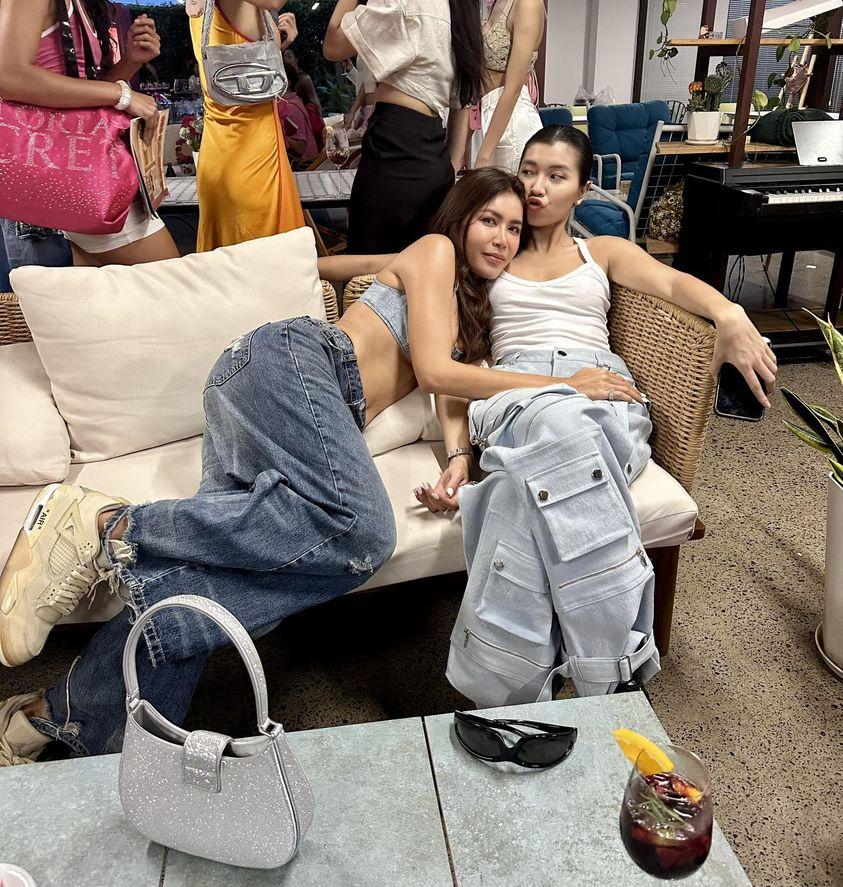 Tin showbiz Việt ngày 9/12: Nhật Kim Anh dí dỏm nói yêu Lê Phương-10