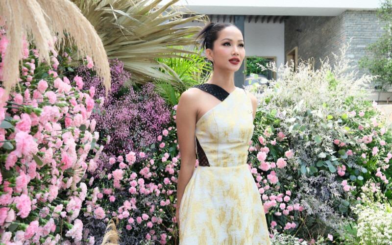 Angela Phương Trinh gặp HHen Niê, diễn viên có đẹp hơn hoa hậu?-10