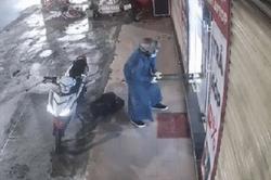 Vụ FPT Shop bị trộm: Camera ghi lại cảnh nam thanh niên phá cửa trong 20 giây