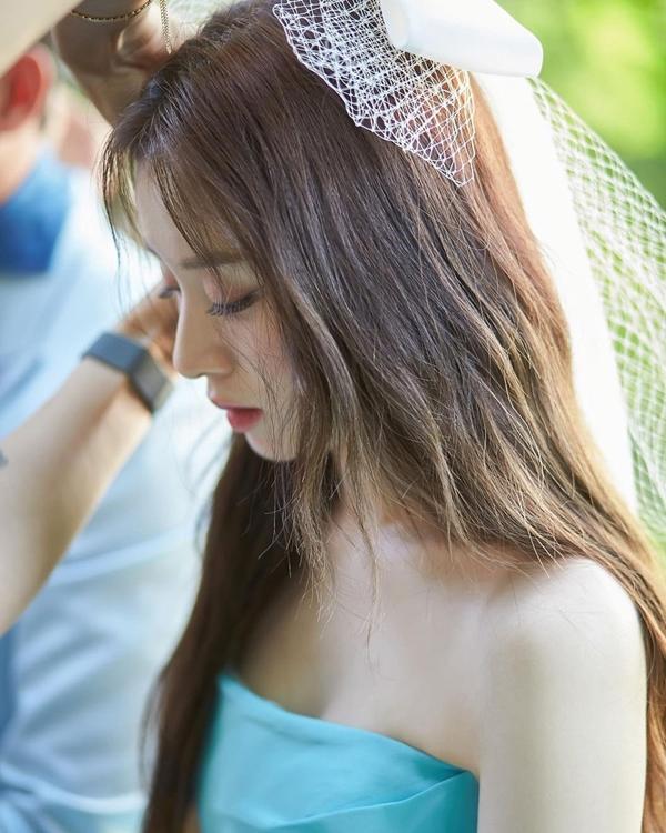 Ảnh cưới của Ji Yeon (T-ara) và cầu thủ bóng chày-3