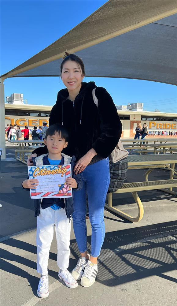 Tin showbiz Việt ngày 10/12: Đoan Trang đi thăm nhạc sĩ Trần Tiến-12