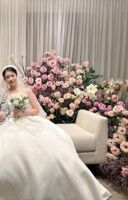 Dàn sao đình đám xuất hiện trong đám cưới Jiyeon (T-ara)-2