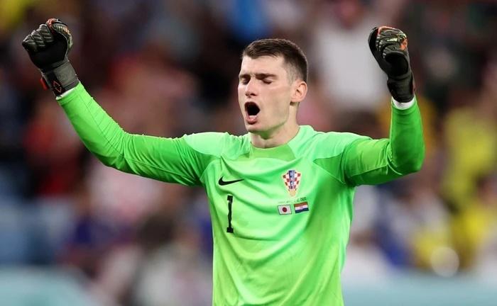 Người hùng Croatia tiễn đội Brazil về nhà và hôn nhân viên mãn-1