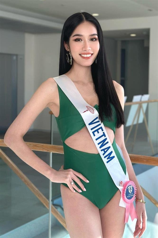 Phương Anh lên tiếng về màn trình diễn áo tắm gây tranh luận-1