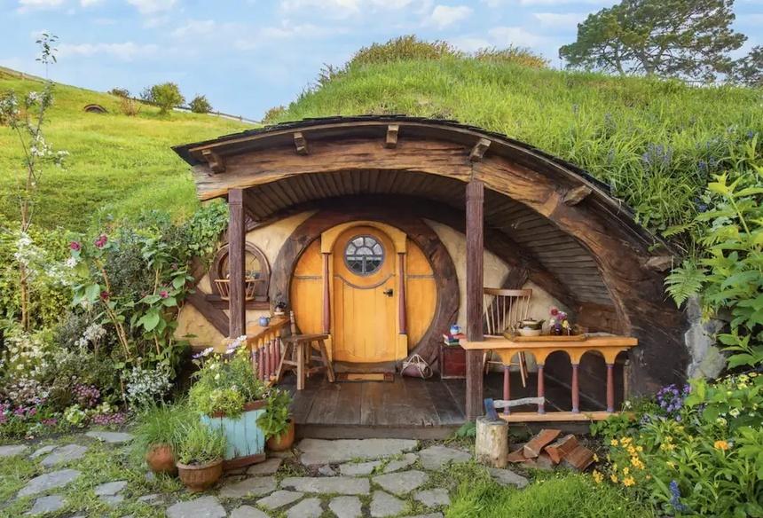 Ngôi nhà trong phim Lord of the Rings có giá thuê 6 USD/đêm