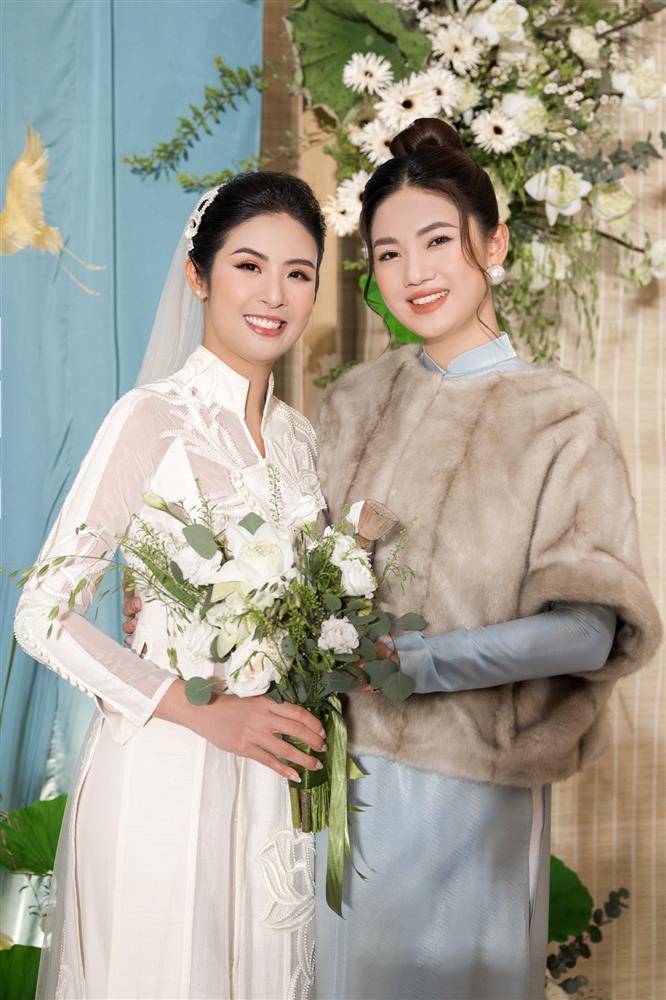 Đặng Thu Thảo, vợ chồng Đỗ Mỹ Linh ăn cưới Ngọc Hân-7
