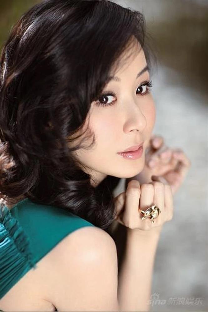 Đệ nhất mỹ nhân xứ Đài U60 sở hữu dáng vóc như thiếu nữ-2