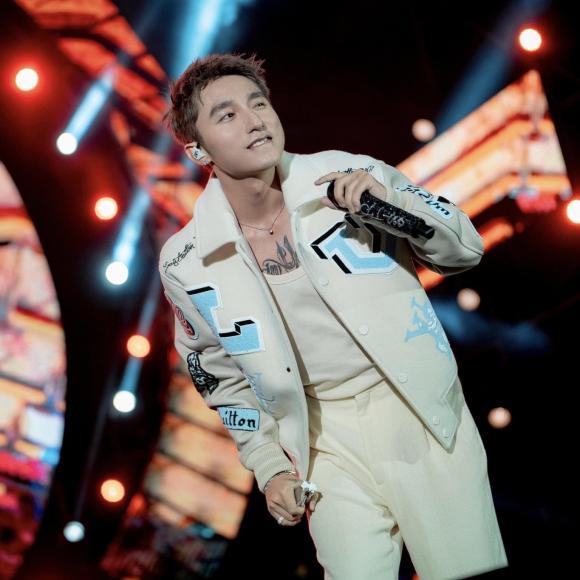 Món quà độc đáo khiến Sơn Tùng tự nhận sẽ nhớ mãi người tặng-3