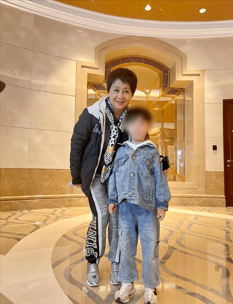 Rộ tin Hề Mộng Dao quản lý khách sạn của gia tộc vua sòng bạc-1