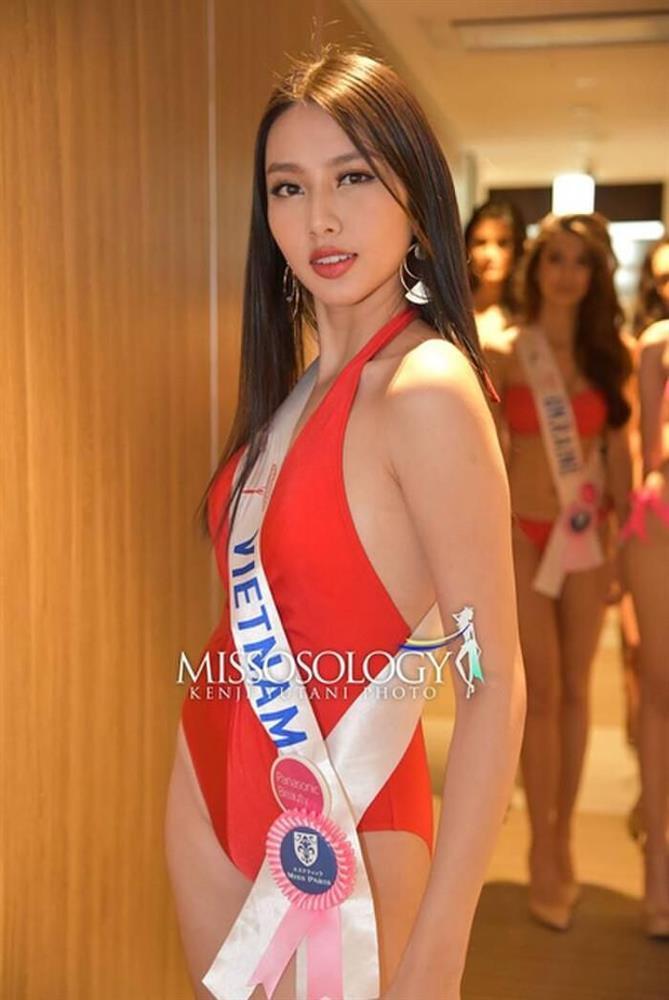 Phương Anh, Thùy Tiên thi bikini tại Miss International đều chung khuyết điểm-3