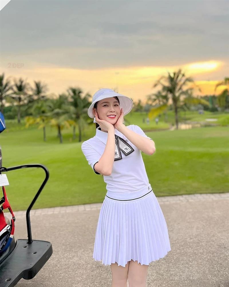 Sam trước ngày chốt đơn: Đi đánh golf như trình diễn thời trang-11