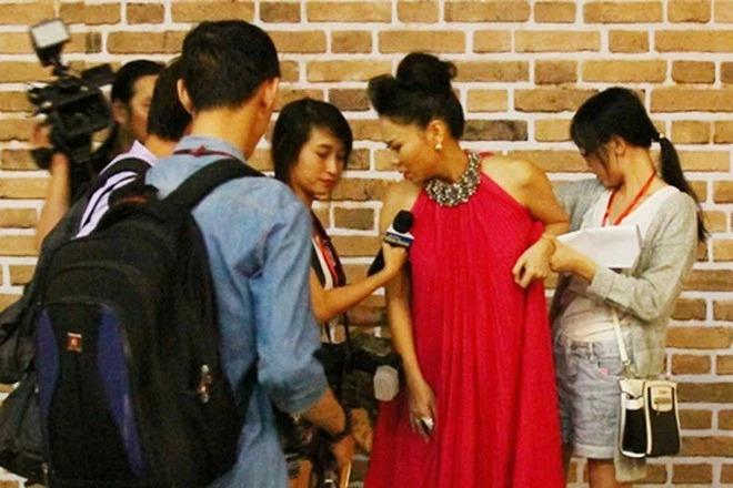 Sao Việt vác bụng bầu lên sân khấu quẩy khiến ai cũng thót tim-8