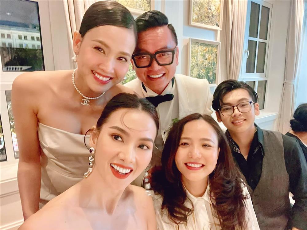 Hoa hậu Dương Mỹ Linh xinh tươi ngày cưới, đãi khách món gì?-3