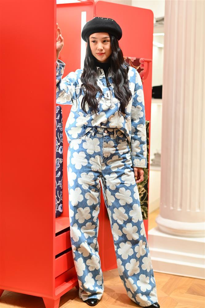 Lương Thùy Linh phô xương ngực - Chi Pu chọn tất lạc quẻ-2