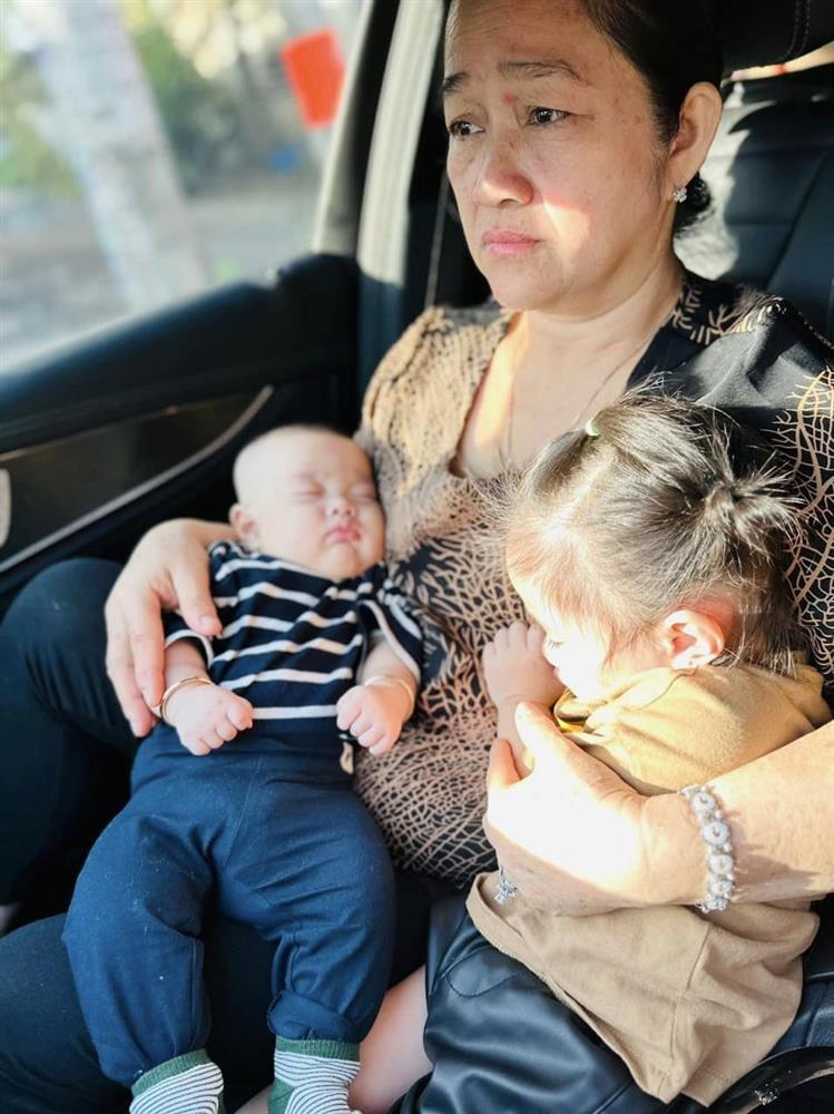 Mẹ vợ Lê Dương Bảo Lâm chọc bỏ nhà đi nếu con đẻ tiếp-3