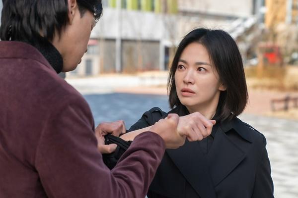 Song Hye Kyo lộ dấu hiệu lão hóa, khẳng định vai diễn hết một màu-6