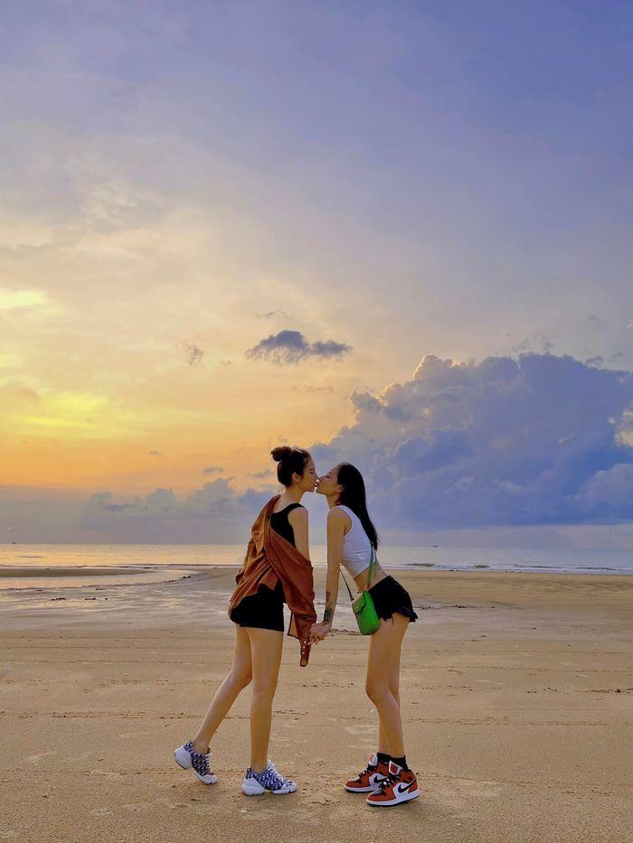 Cặp đồng tính nữ nức tiếng Người Ấy Là Ai khoe sắp có con-6