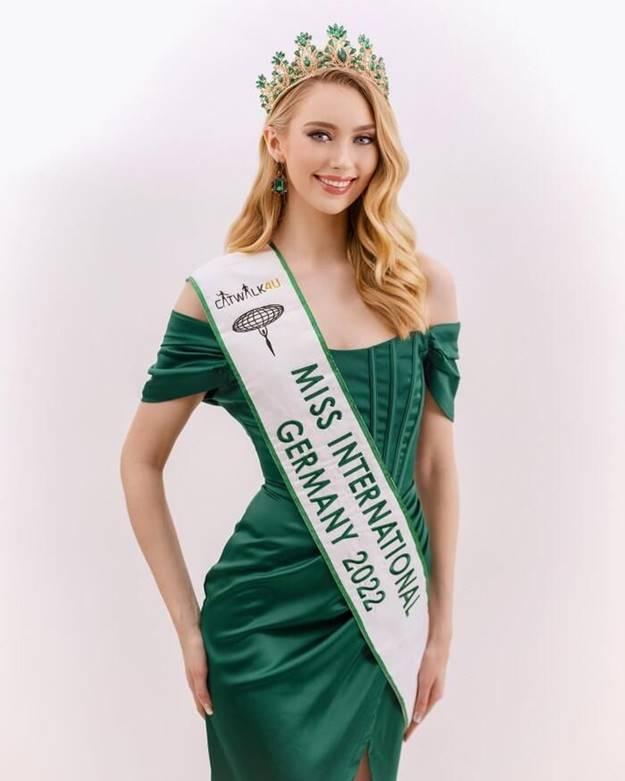 Tân Hoa hậu Quốc tế từng bại trận dưới tay Kim Duyên tại Miss Supranational-4