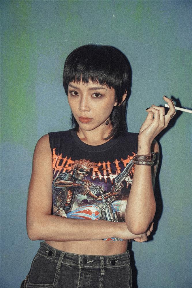 Hoàng Touliver hiếm hoi chiều Tóc Tiên với nhạc phim-1