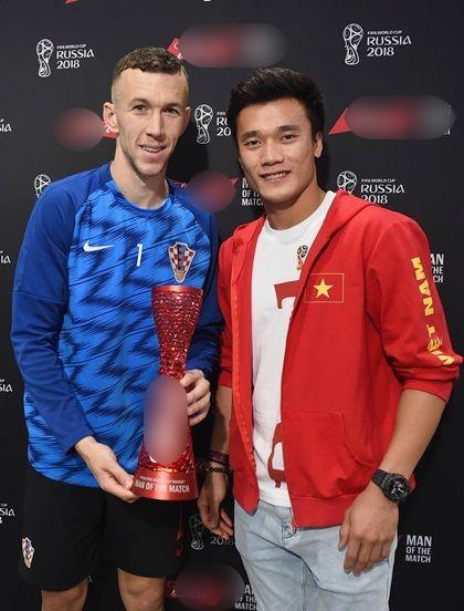 Bùi Tiến Dũng được mời dự World Cup, hé lộ vai trò khủng-4