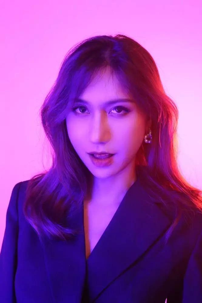 Chiếc mũi gây giật mình của Lynk Lee giờ ra sao sau 1 tháng dao kéo?-9