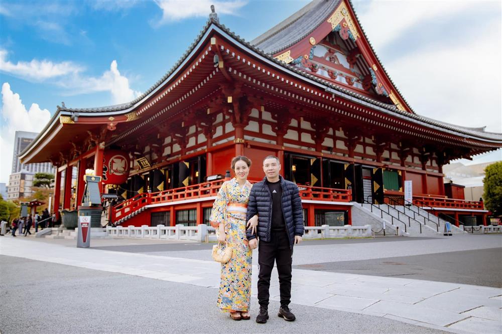 Vợ Công Lý hé lộ sự thật sau chuyến du lịch Nhật Bản-8