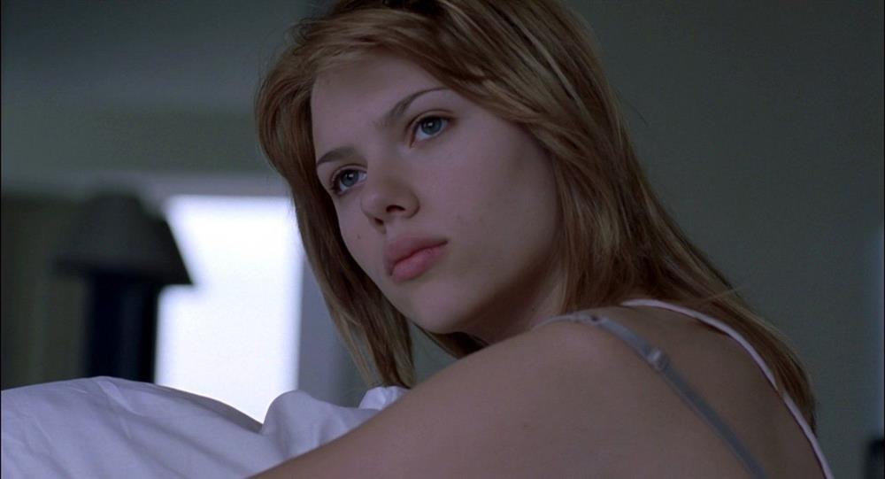 Scarlett Johansson: Tôi bị dụ dỗ đóng vai khiêu gợi-2