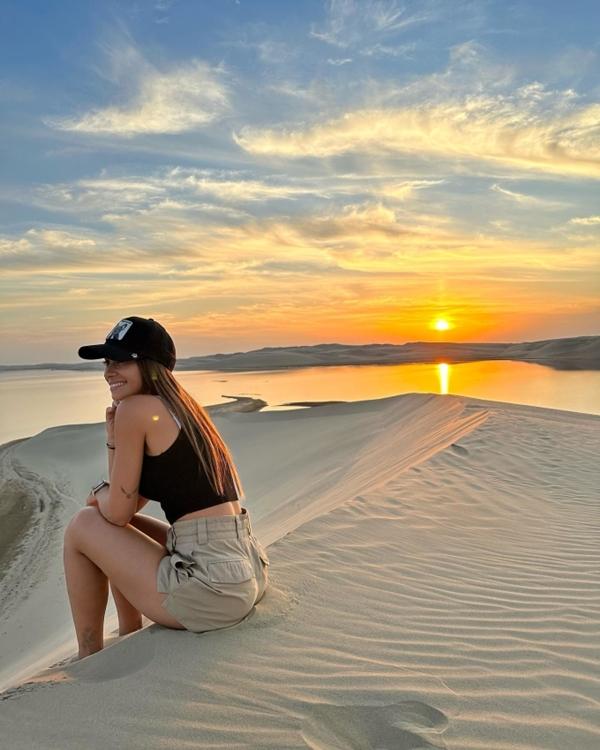 Vợ Messi say mê hoàng hôn Qatar-1