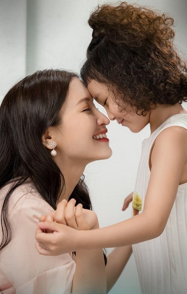 Mẹ đơn thân trên phim Việt: trẻ đẹp nhưng vụng về cách chăm con-4