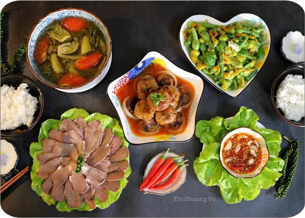 Loạt mâm cơm ngày lạnh của mẹ đảm, chuẩn cơm nhà là nhất-8