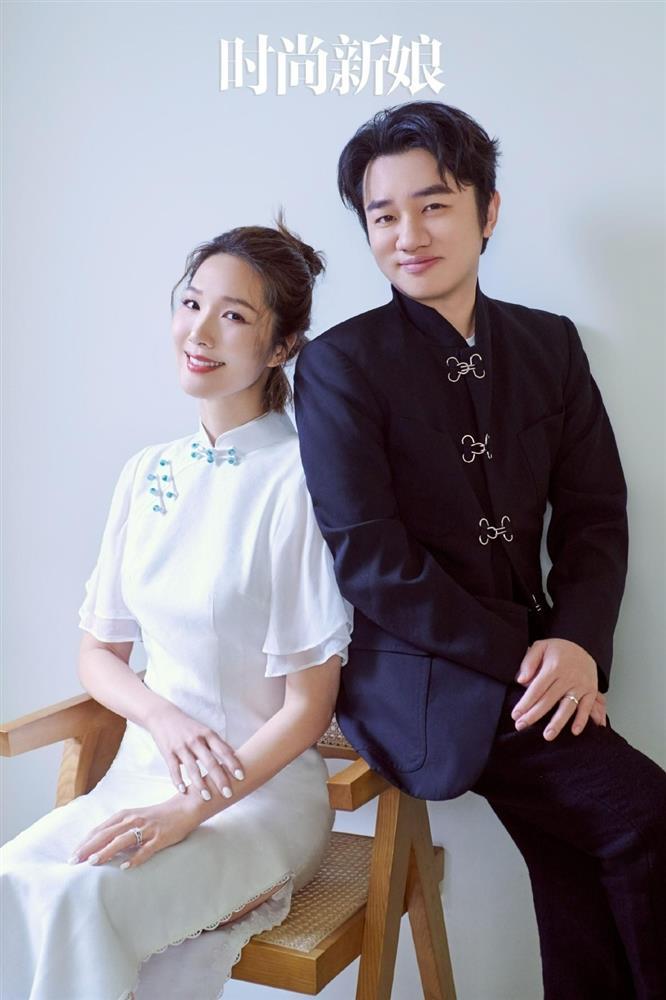 Vợ chồng chú lùn TVB kỷ niệm 7 năm cưới-1