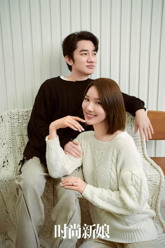 Vợ chồng chú lùn TVB kỷ niệm 7 năm cưới-3