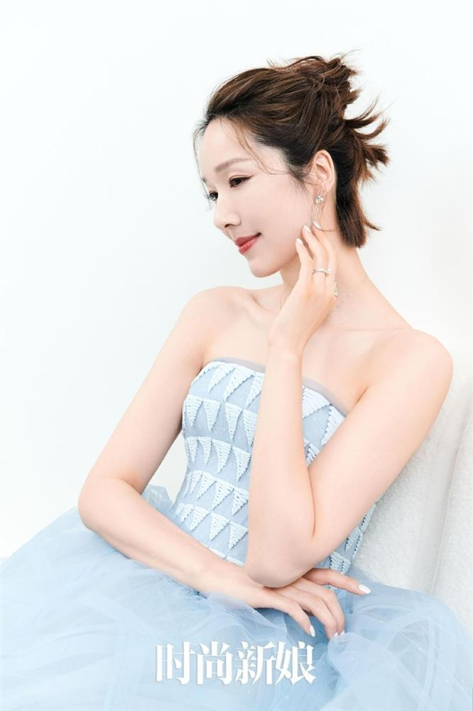 Vợ chồng chú lùn TVB kỷ niệm 7 năm cưới-7