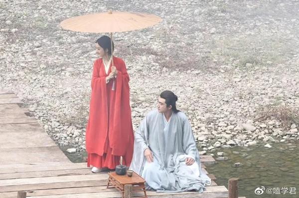 Triệu Lệ Dĩnh và Lâm Canh Tân tiếp tục lộ ảnh tình bể bình, sắp công khai?-5