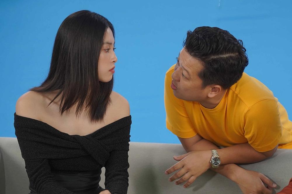 HIEUTHUHAI tiết lộ thích đôi môi của Hoa hậu Tiểu Vy-3