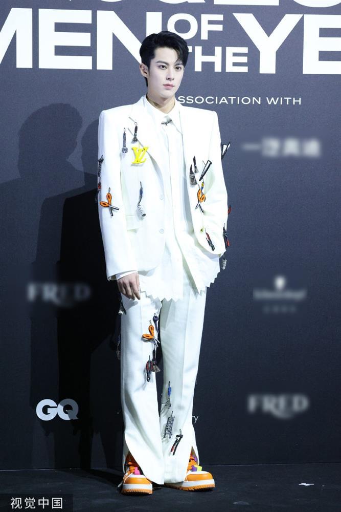 Vương Nhất Bác, Vương Hạc Đệ chiếm spotlight sự kiện-2