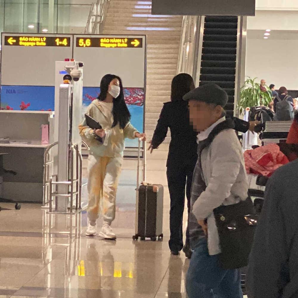 Vừa từ Pháp về nước, bồ hot girl công khai kể về Quang Hải-3