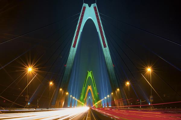 Ông bố ở Hà Nội chi tiền tỷ làm nhà di động, đưa vợ con đi phượt khắp nơi-5