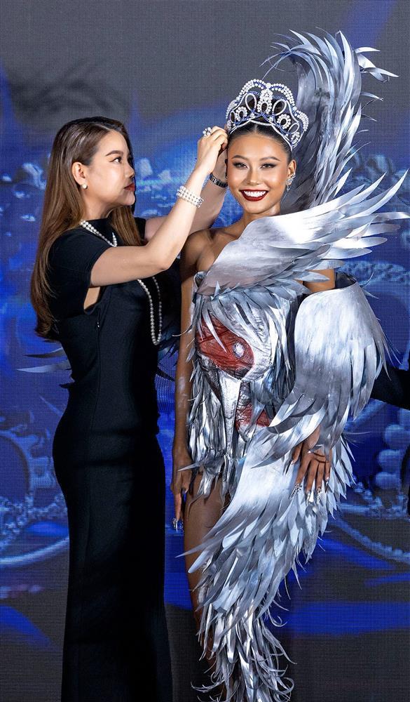 Á hậu Thạch Thu Thảo nói gì khi bị NTK công khai đòi nợ?-6