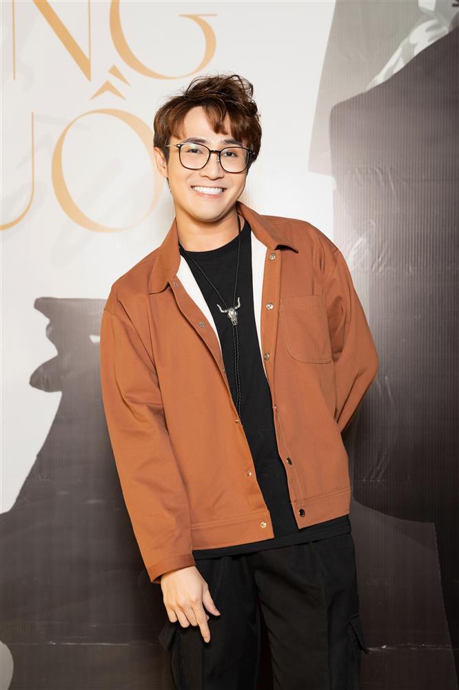 Trường Giang, con trai Hoài Linh mừng Ngô Kiến Huy ra MV-5